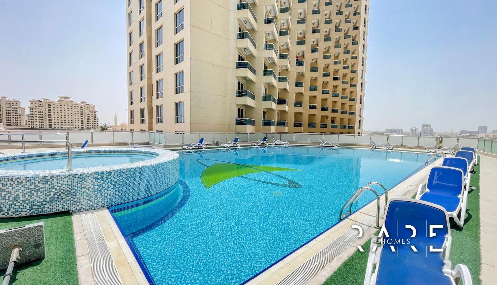 Rare Homes - View - The Crescent Tower A - Near Me'aisem Mall - R702 Apartment *