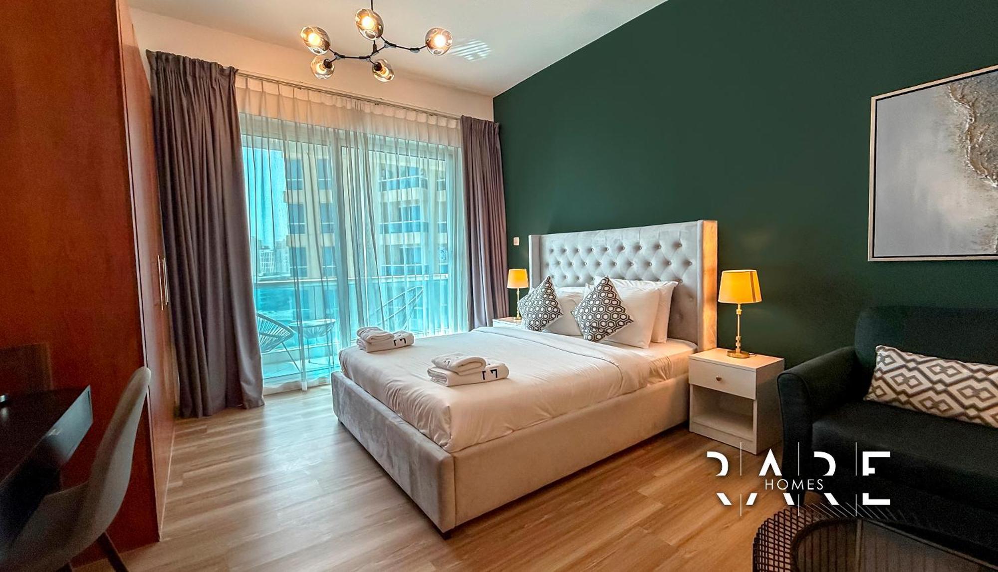 Apartment Rare Homes - View - The Crescent Tower A - Near Me'aisem Mall - R702