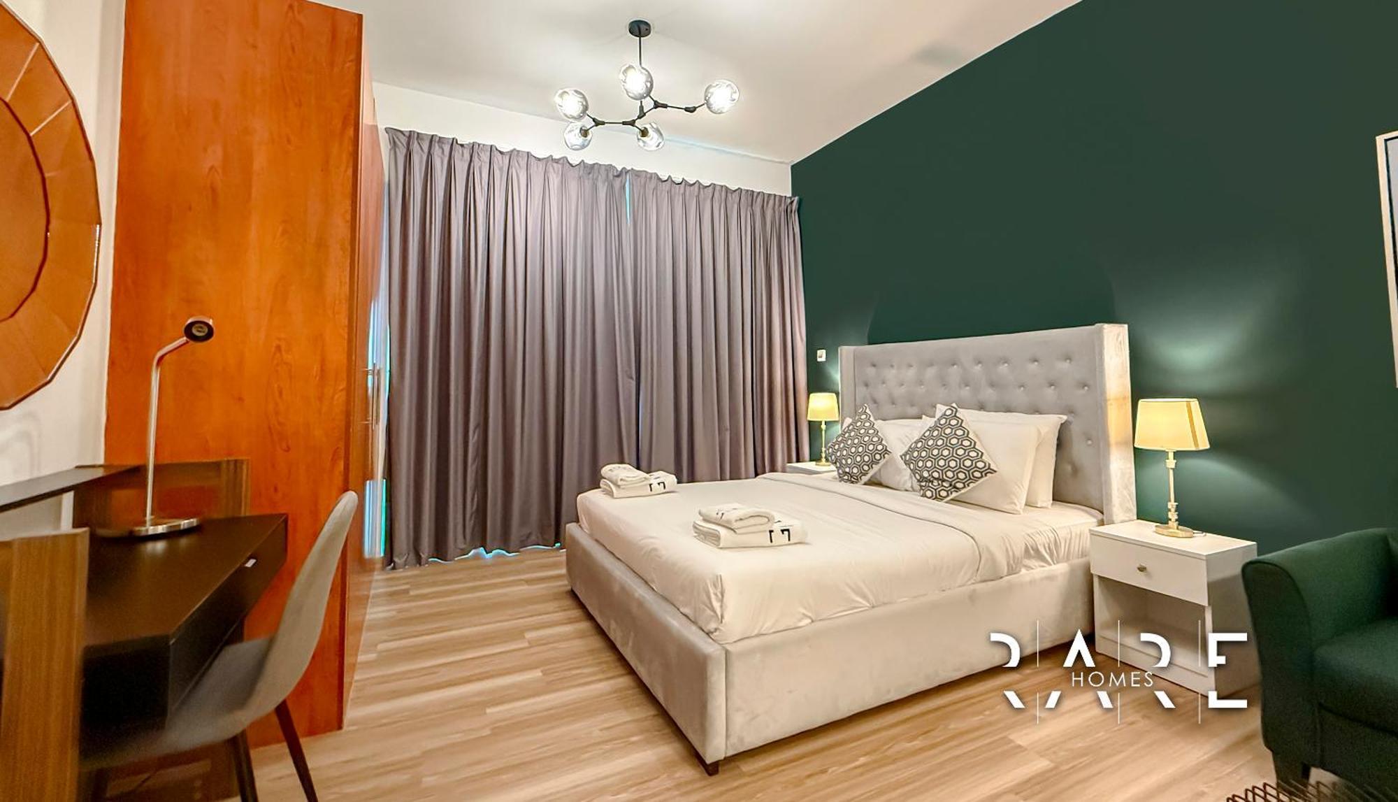 Apartment Rare Homes - View - The Crescent Tower A - Near Me'aisem Mall - R702 Dubai