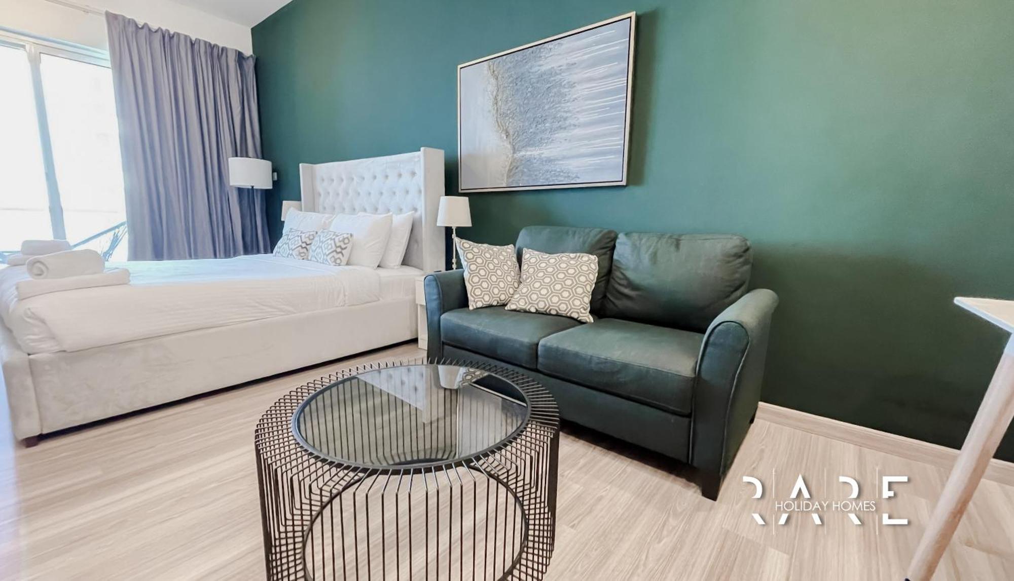 Rare Homes - Pool And View - The Crescent Tower A - Near Me'aisem Mall - R702 Apartment Dubai